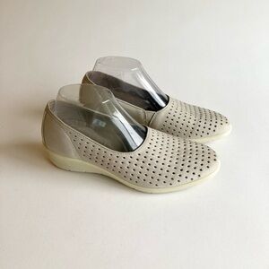 Ecco Grey Men Made Material White Outsole Flats Loafers size EUR 39, US 8.5